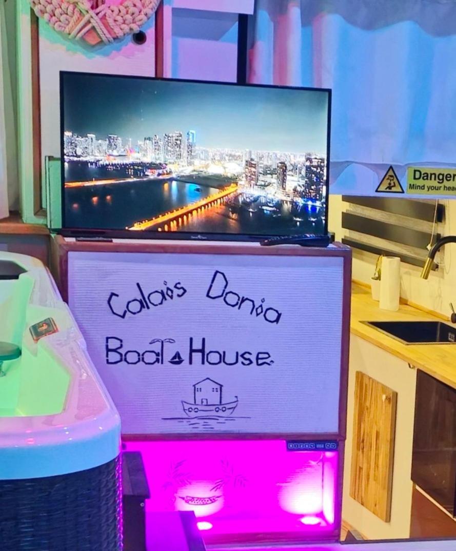Calaidonia Boat House Hotel Calais Exterior photo